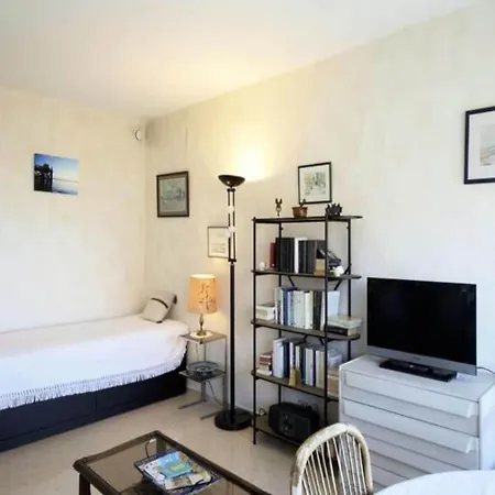 公寓 Nice Studio Beachfront